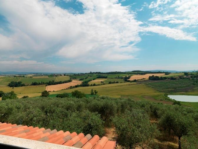 B&B La Casa Fra Gli Olivi Marsciano Bagian luar foto