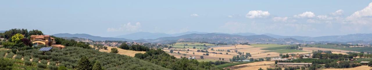 B&B La Casa Fra Gli Olivi Marsciano Bagian luar foto